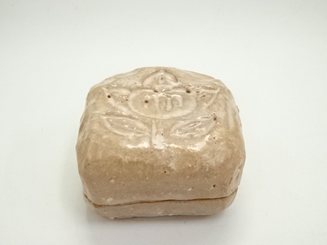 道具 ] - 道具 萩焼 中村宗林造 手つくね香合（共箱） | ネット